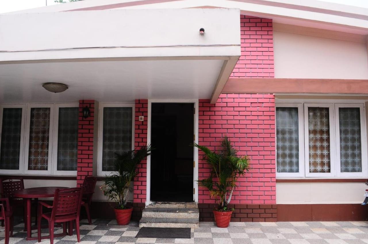 Park Corner Home Stay クーヌール エクステリア 写真